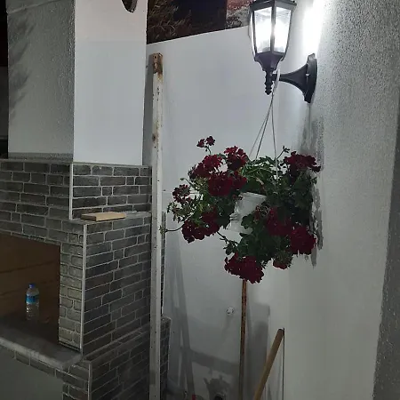 Mali's Case de vacanță